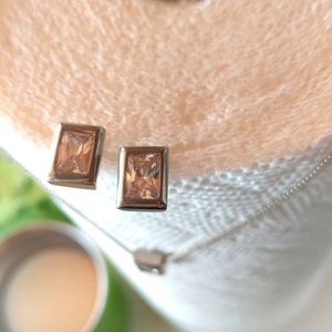 Oroton Silver Tone Crystal Stud Earrings Necklace Set